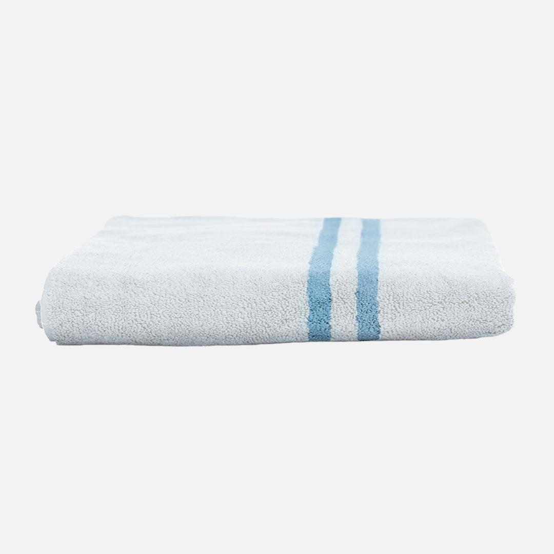 Have you met the Sima Silver Infused Bath Towels? Soft to the touch, made  from premium cotton, antibacterial, and eco-friendly. Crafted f
